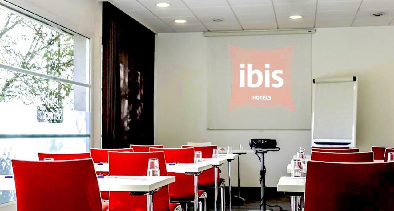 Hotel ibis Strasbourg Aéroport Le Zénith Lingolsheim Esterno foto